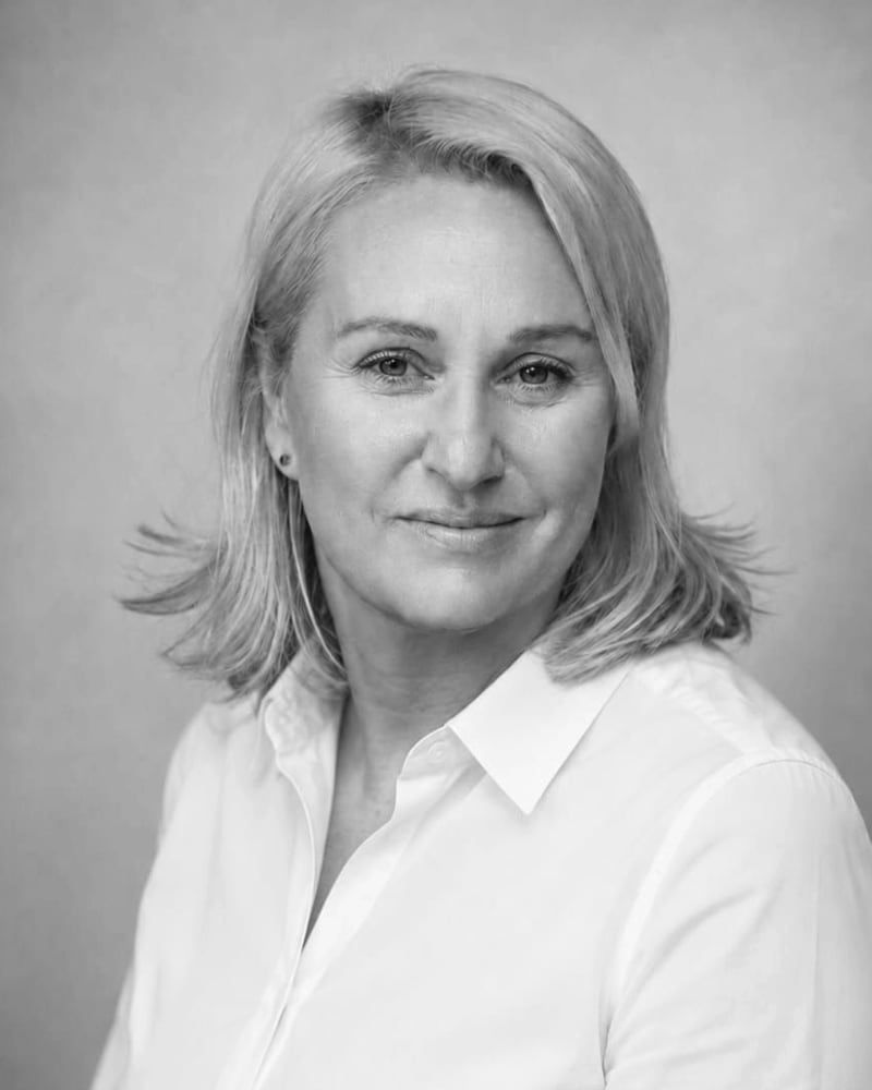 Лариса Борисовна Жукова — Представитель Академии Ариэля Пелевина в Венгрии